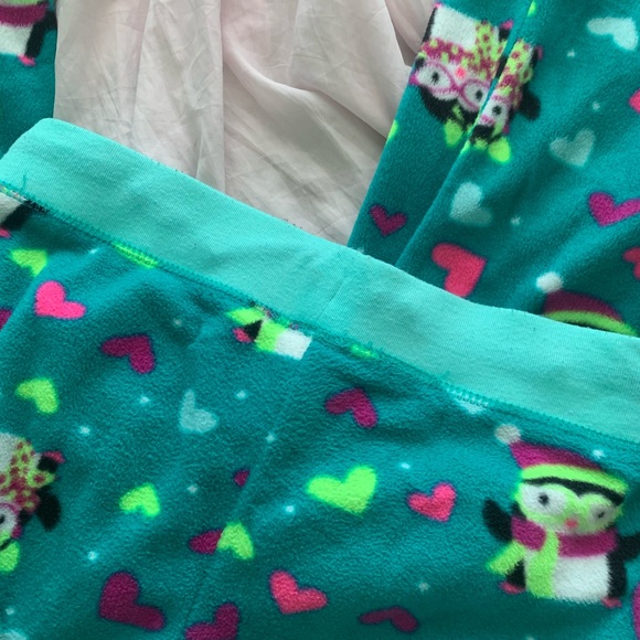 penguin fleece pajama pants - Picture 3 of 4